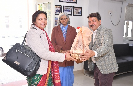 Visitors at Pulses Innovation Hub