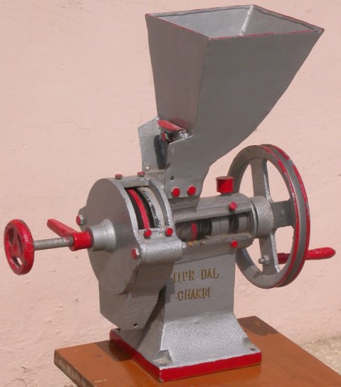 IIPR Vertical Hand Chakki